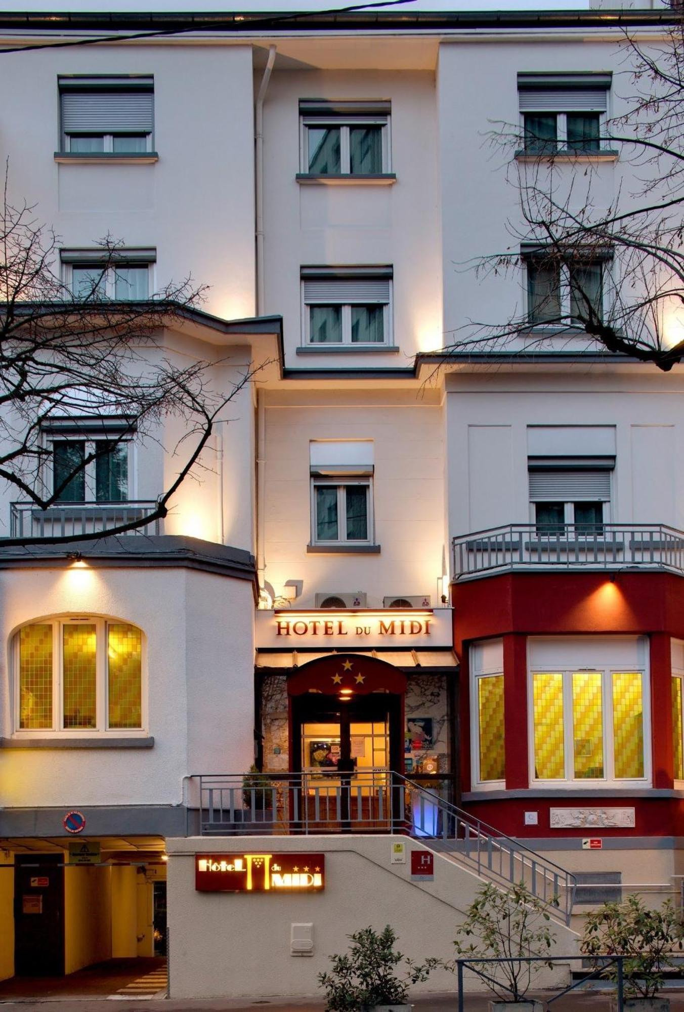 Logis Hotel Du Midi - Saint Etienne Sud Экстерьер фото