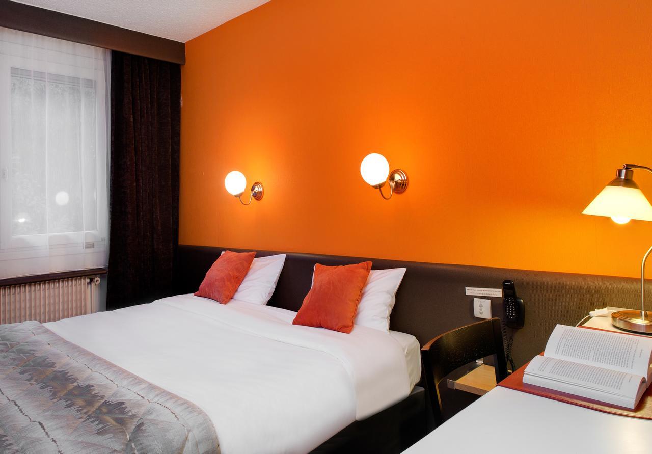Logis Hotel Du Midi - Saint Etienne Sud Экстерьер фото