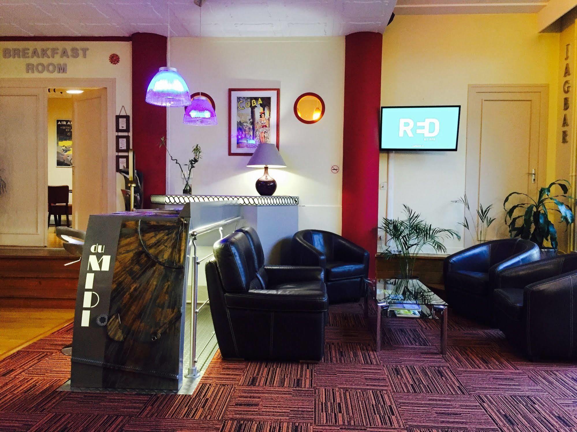 Logis Hotel Du Midi - Saint Etienne Sud Экстерьер фото